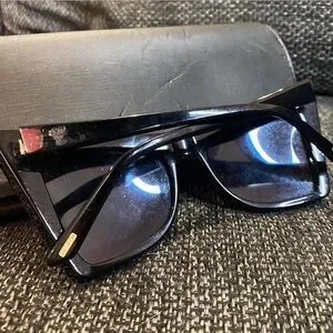 Wildfox | Accessories | Wildfox Ivy Sharp Mirrored Cat Eye  display picture 2